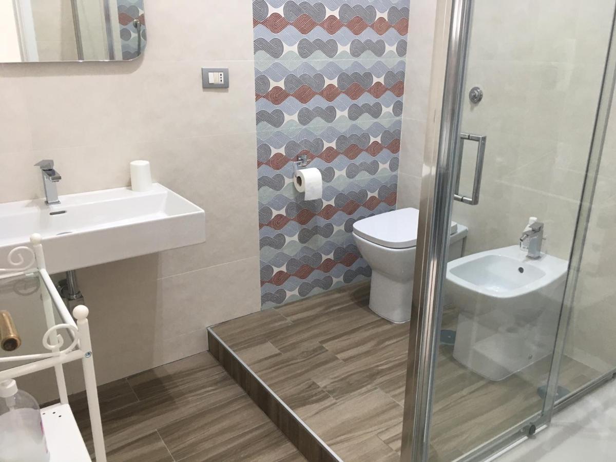 La Dimora Delle Sirene Apartment Salerno Bagian luar foto