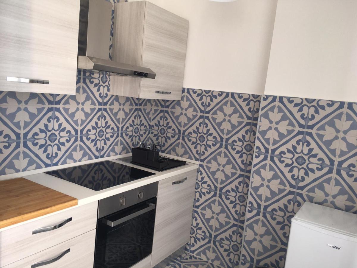 La Dimora Delle Sirene Apartment Salerno Bagian luar foto