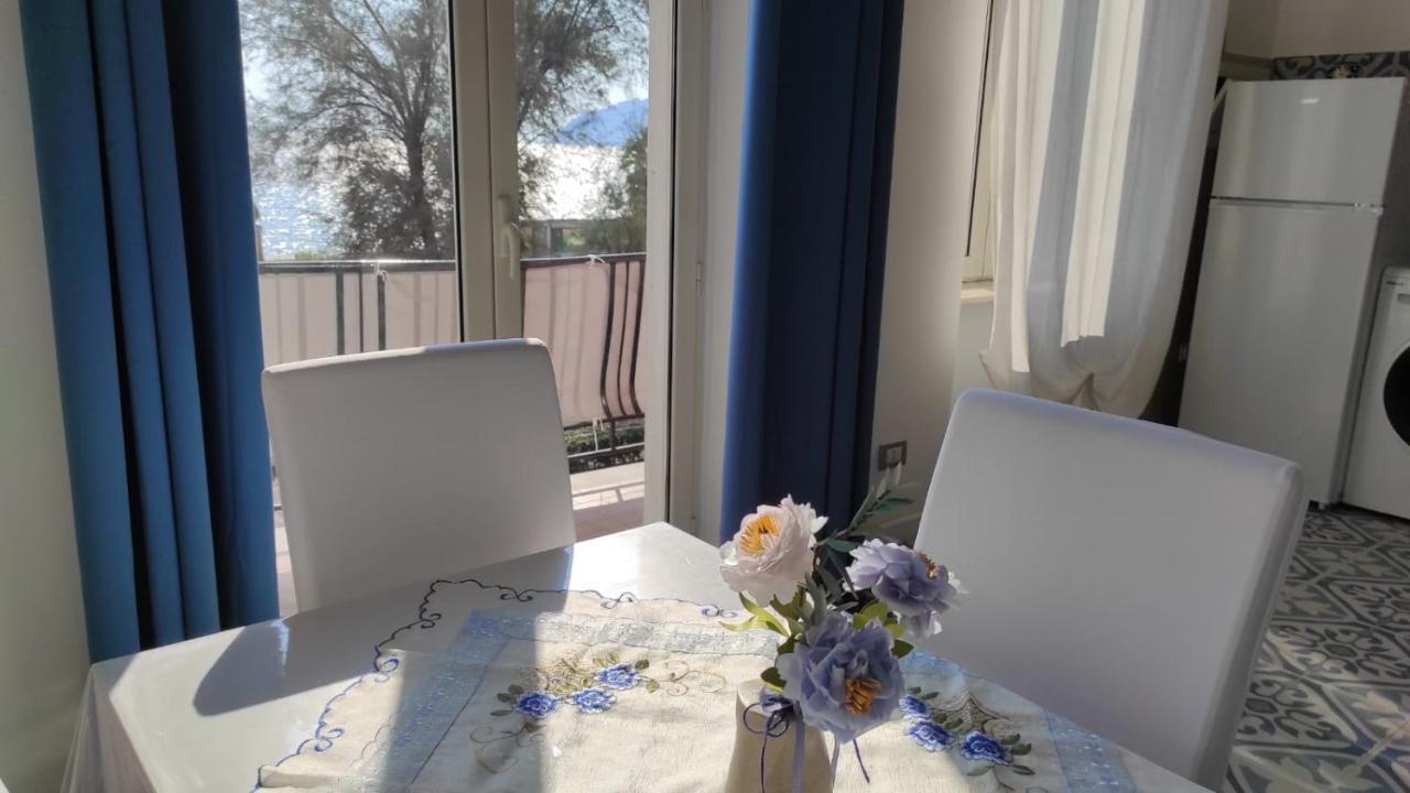 La Dimora Delle Sirene Apartment Salerno Bagian luar foto