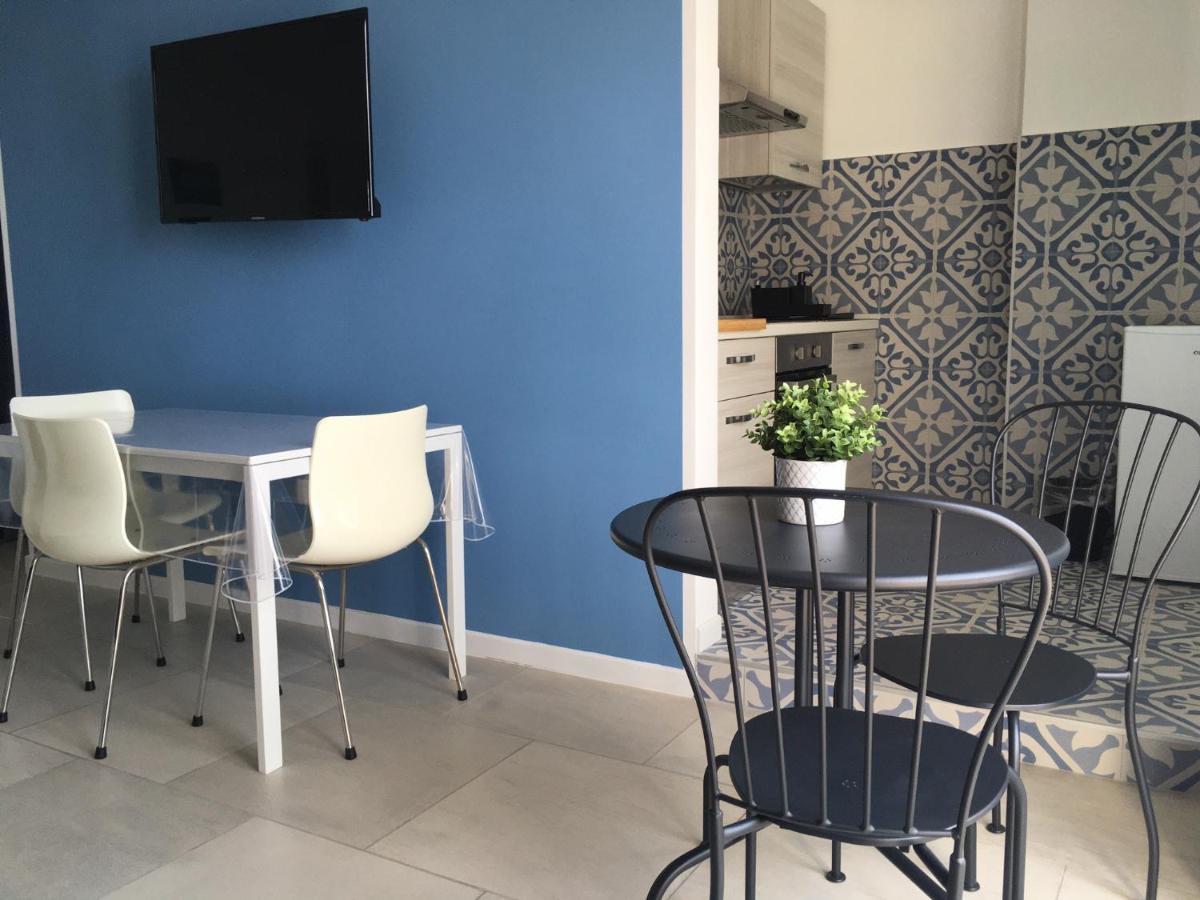 La Dimora Delle Sirene Apartment Salerno Bagian luar foto
